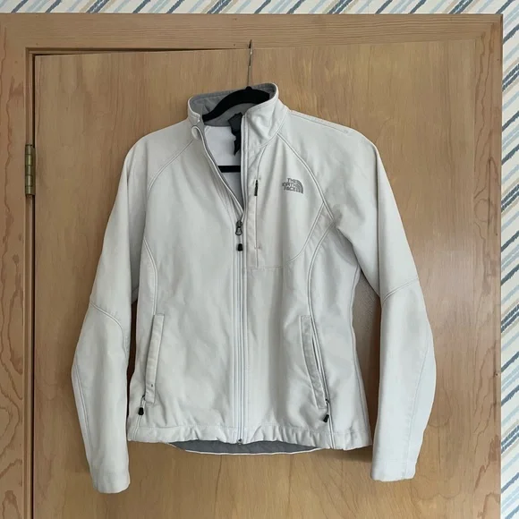 The North Face Apex Bionic Womens Softshell Jacket - Picture 9 of 9